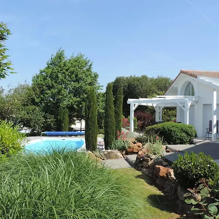 Oasis Les Jardins Des Sables D'olonne בית נופש