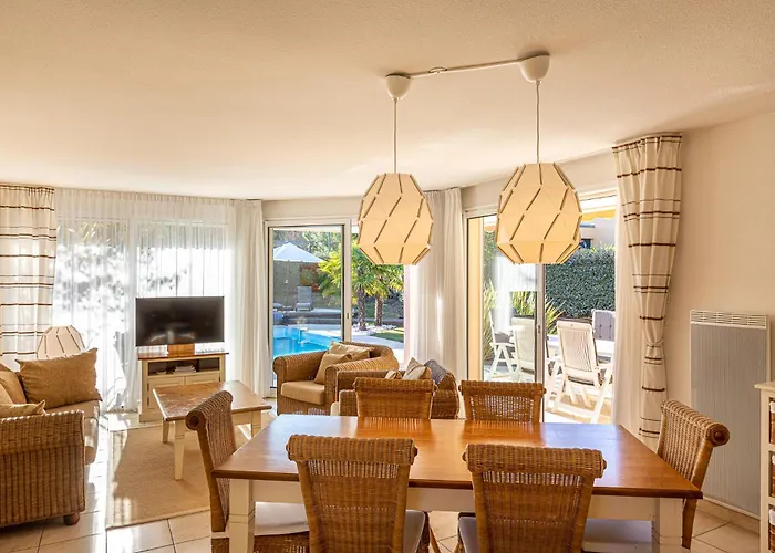 Oasis Les Jardins Des Sables D'olonne 3*