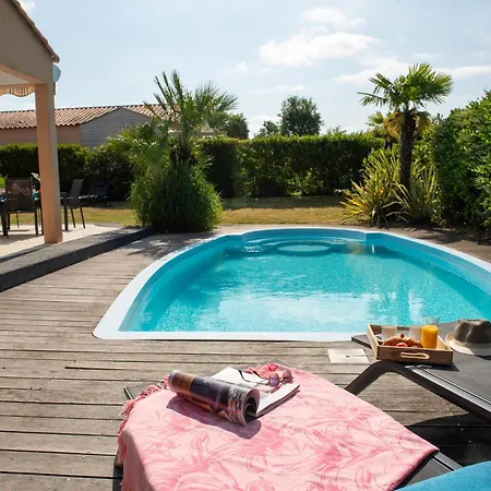 Oasis Les Jardins Des Sables D'olonne 3*