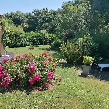 Oasis Les Jardins Des Sables D'olonne 3*