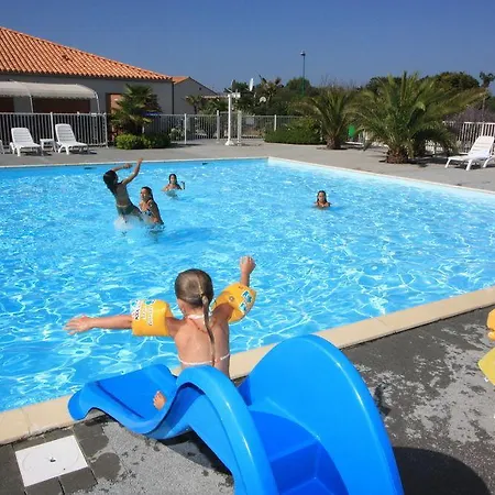 Oasis Les Jardins Des Sables D'olonne 度假村