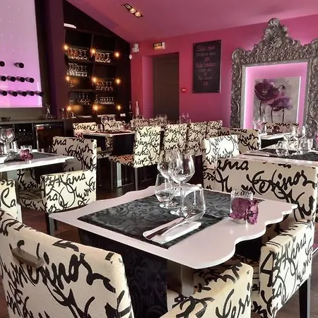 Oasis Les Jardins Des Sables D'olonne 3* 莱萨布勒-多洛讷