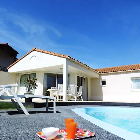 Oasis Les Jardins Des Sables D'olonne 度假村