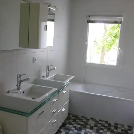 Oasis Les Jardins Des Sables D'olonne 3*